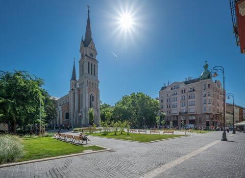 Sunny Rooms At Danube Boedapest Buitenkant foto